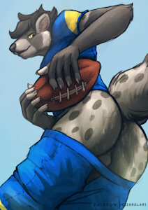 3723145_lizardlars_footballshawnkbuttfuckedsd.jpg