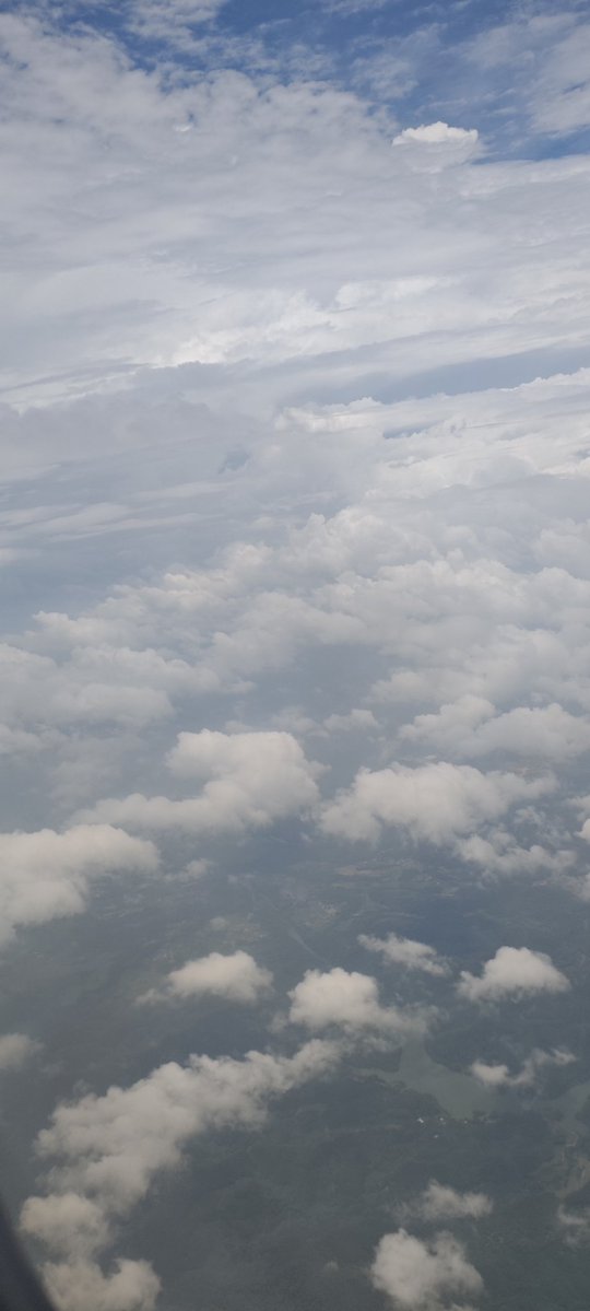 im flying！ woohoo! https://t.co/gPYCN4pjPp